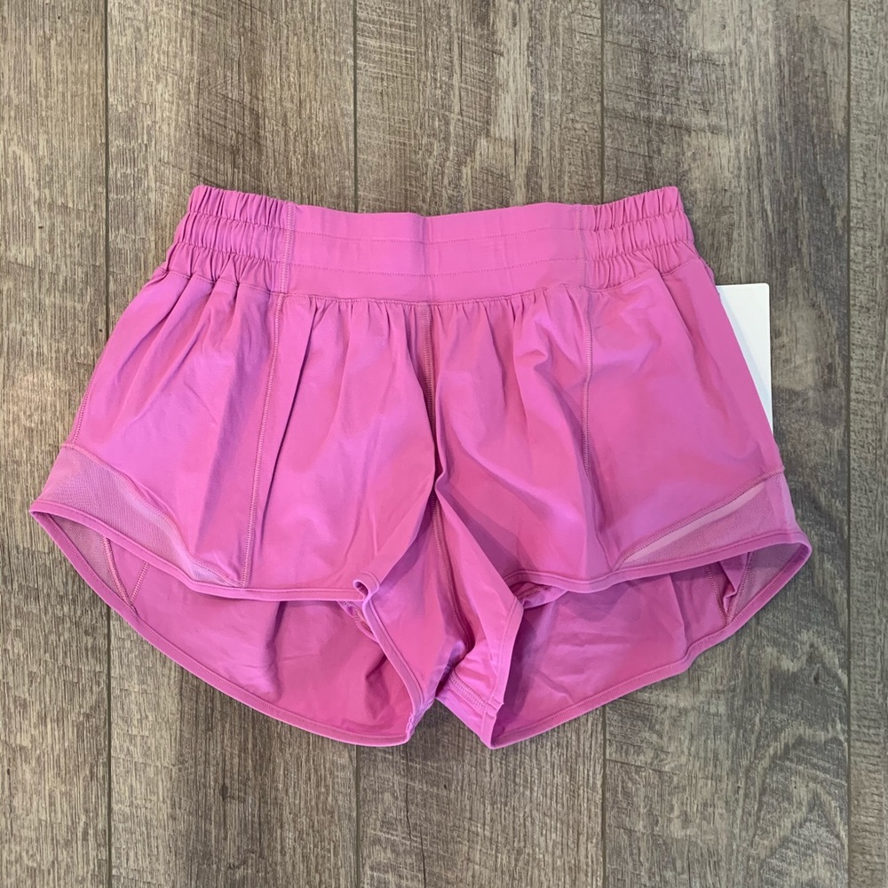 Lululemon Hotty Hot Short - Picture 7 of 7